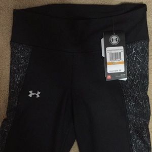 Under Armour women’s crop legging NWT